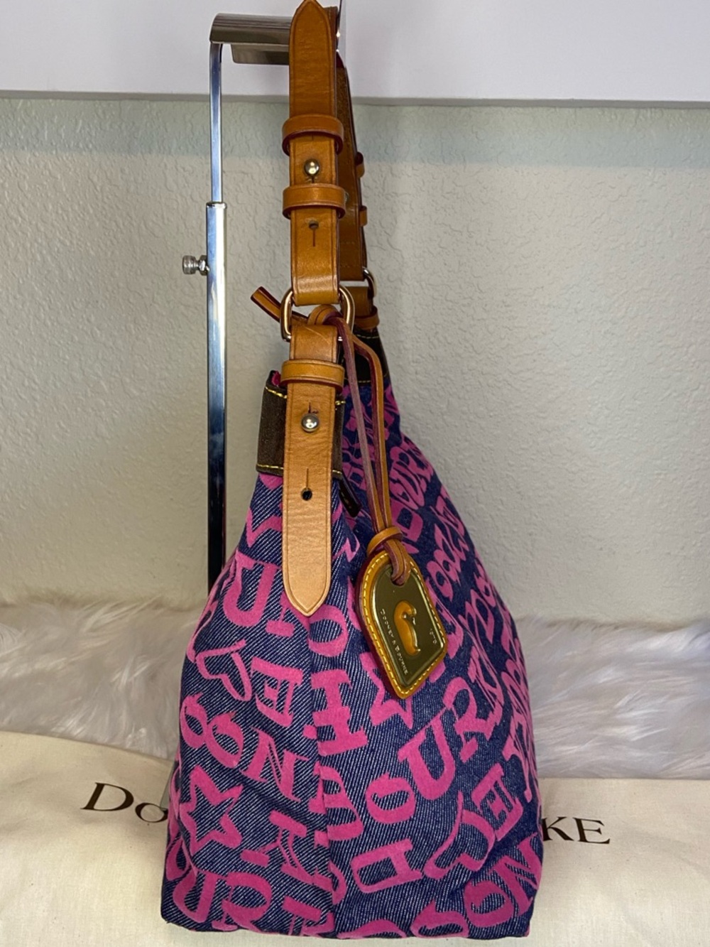 Dooney & Bourke Pink and Blue Logo Canvas Shoulder Bag - Picture 3 of 13